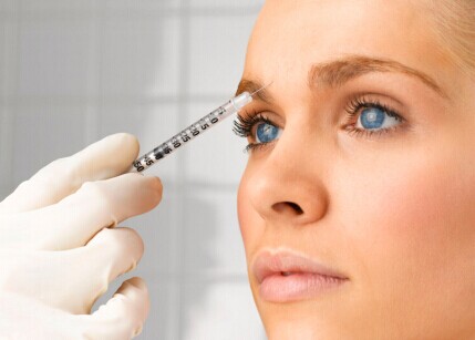 想知道玻尿酸除皱价格？看过来